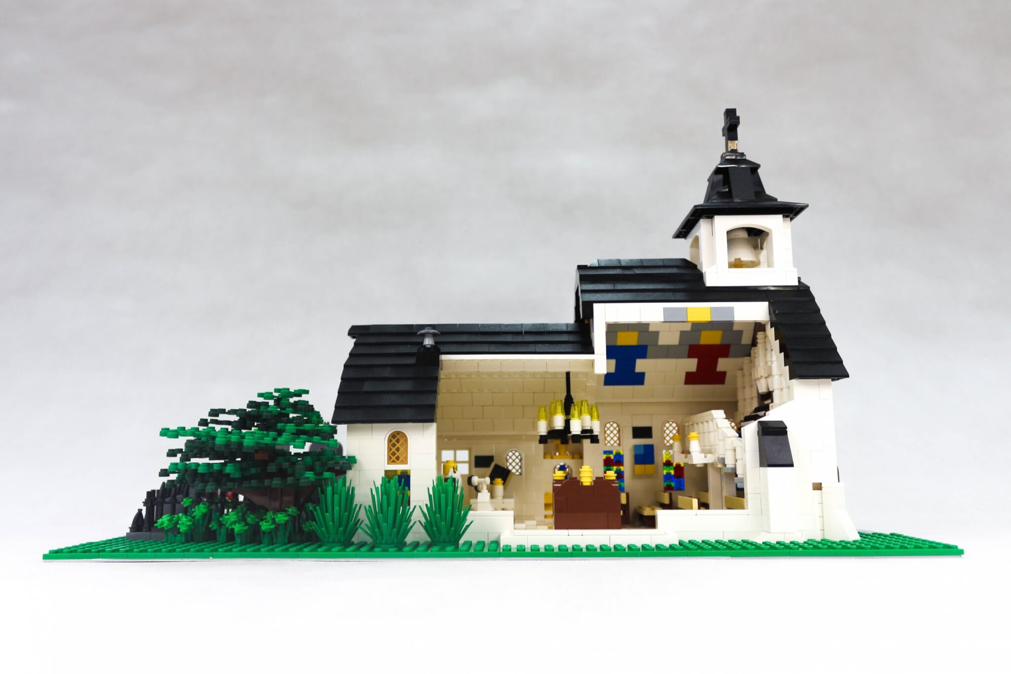 lego-building-bricks-make-your-own-lego-set-custom-lego-models-scaled.jpg